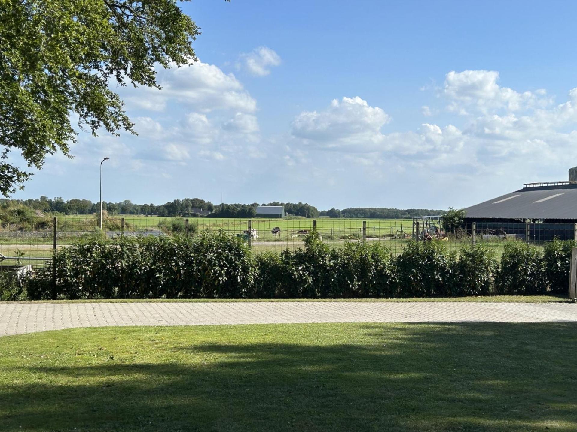 De Pastorij, Heerlijke Rustgevende Plek Tussen De Koeien! Holiday home Hornsterzwaag